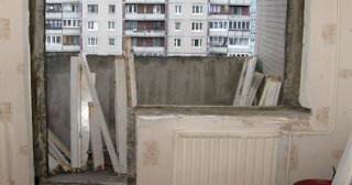 Демонтаж подоконного блока в Анапе – услуги по доступным ценам от 1557 рублей