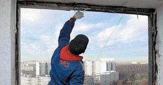 Демонтаж остекления балкона в Анапе - цена от 571 руб. - Сварной-Нпа